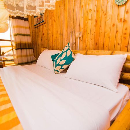 Hawk'S Eye Lodge Bunyonyi Kabale Chambre photo